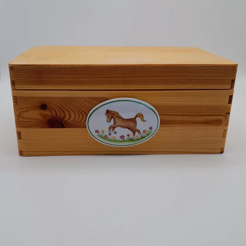 Holzbox Pferd